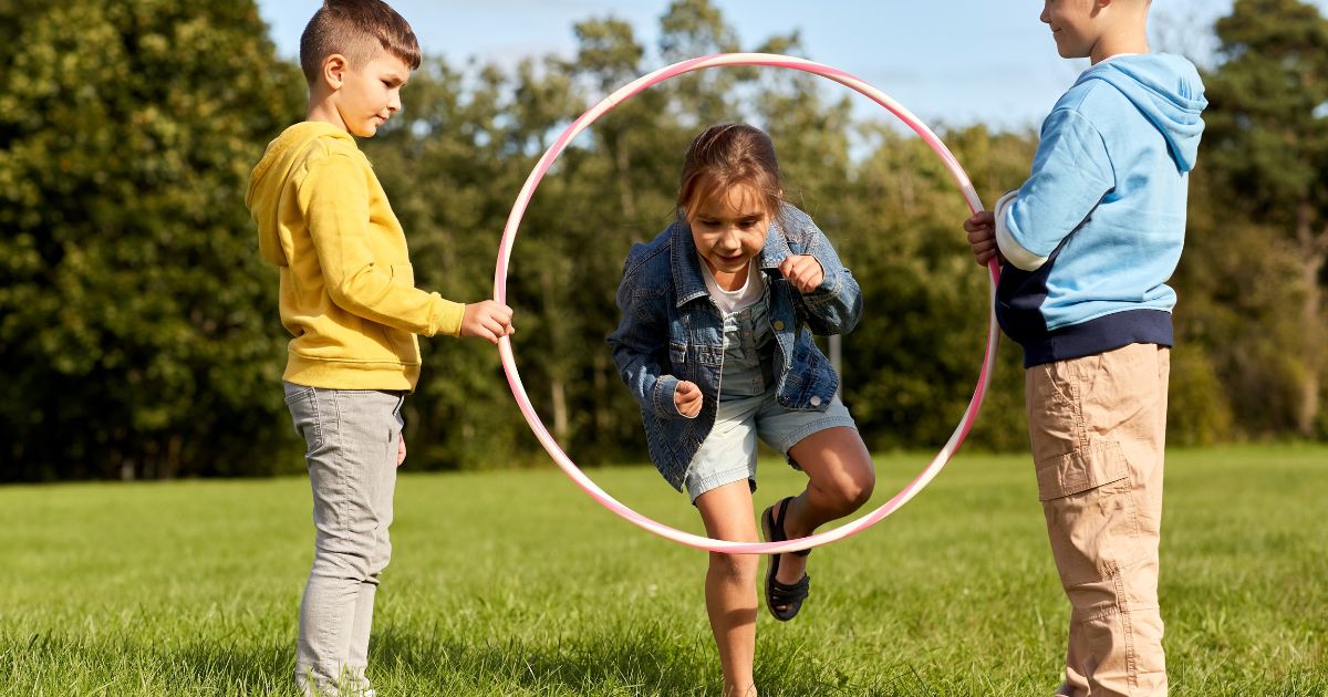 hula hoop game